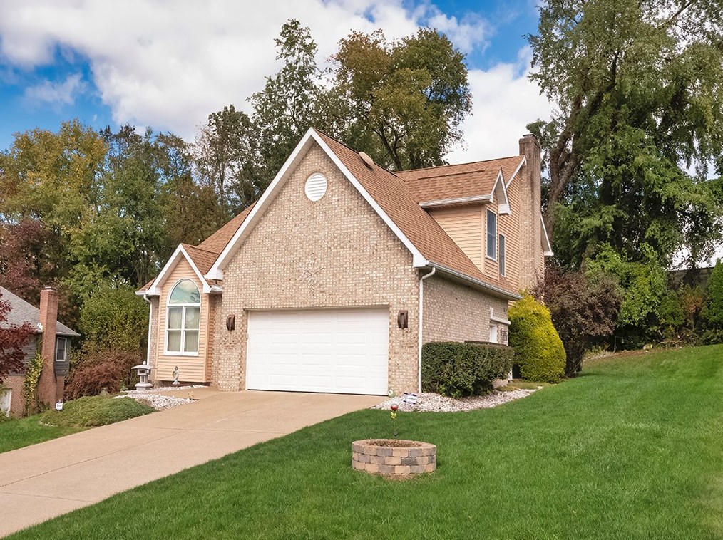 1916 Victoria Ln, North Huntingdon, PA 15642