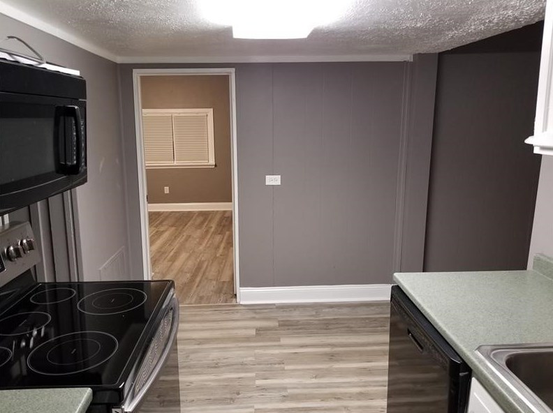 14 Run St, Collier Township, PA 15106