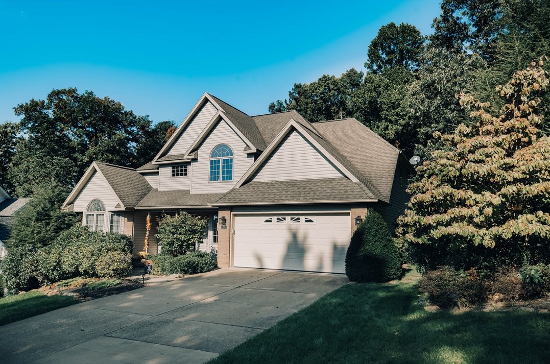 330 Ann Cir, Indiana, PA 15701