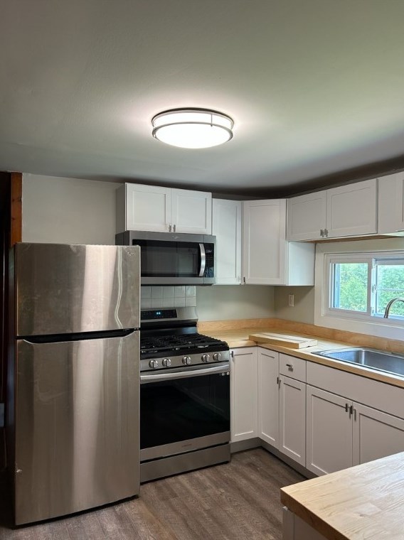 157 Highland Dr, Beaver Falls, PA 15010