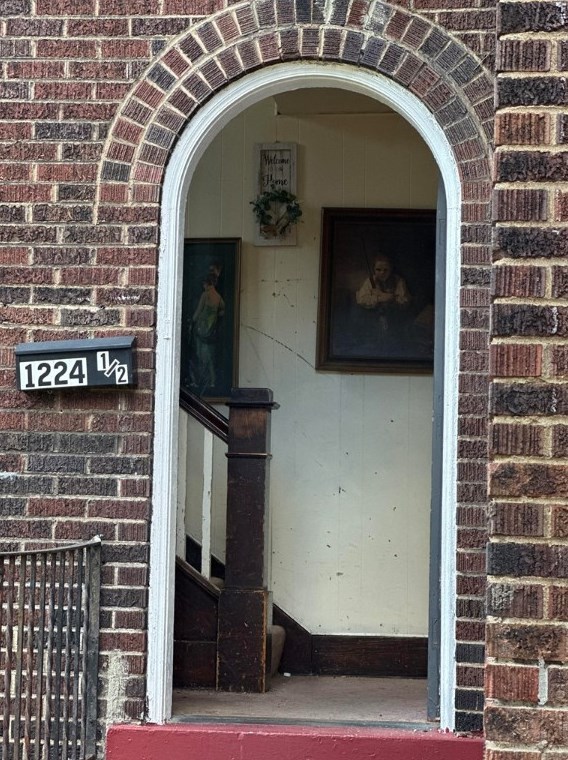 1224 Park St, Mckeesport, PA 15132-4828