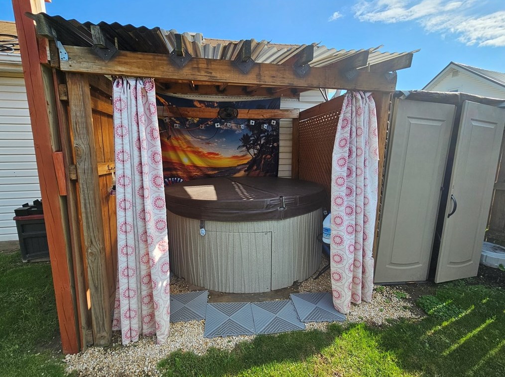 334 Tyler Ave, Washington PA 15301-3838 exterior