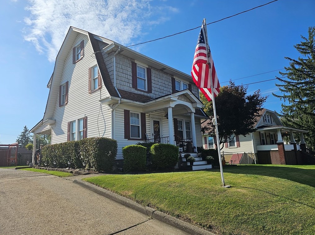 334 Tyler Ave, Washington PA 15301-3838 exterior