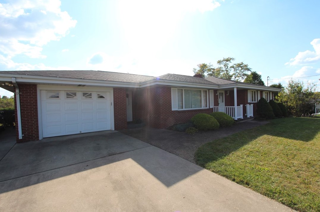 5067 Pennsylvania St, Export PA  15632-2536 exterior