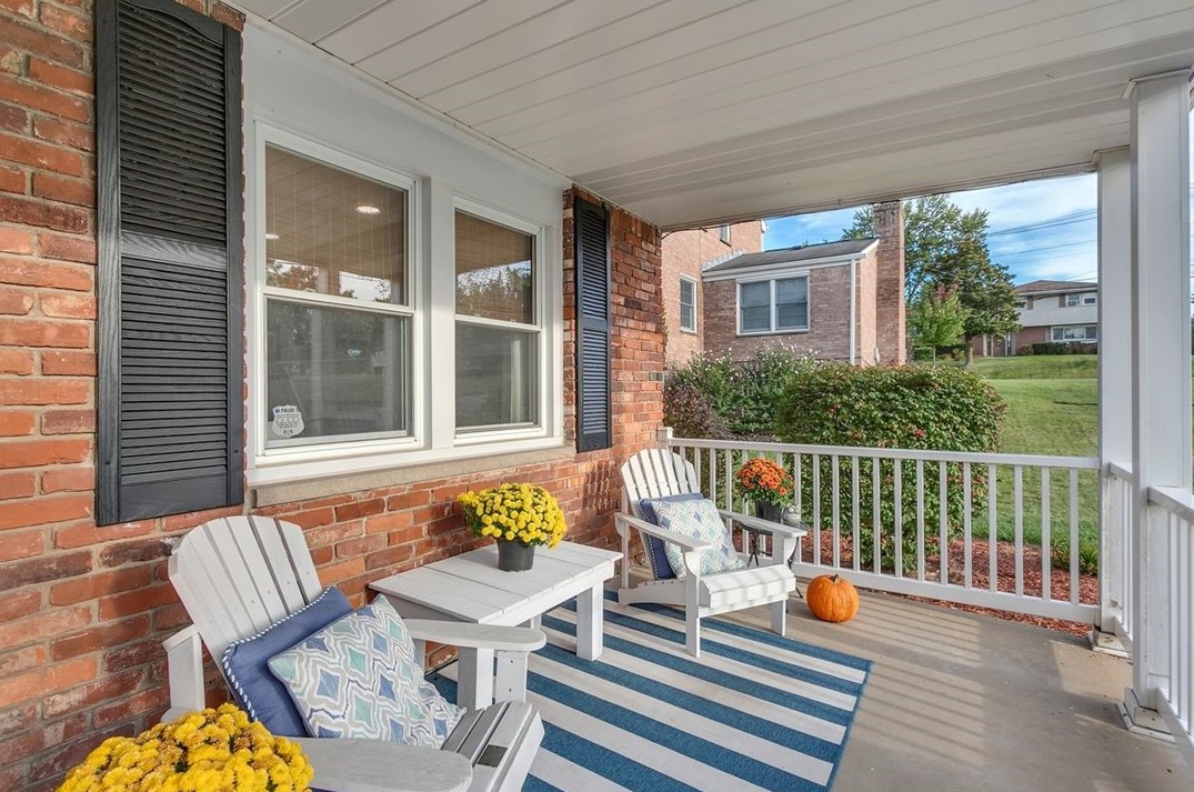 202 Rush Valley Rd, Monroeville, PA 15146-4309