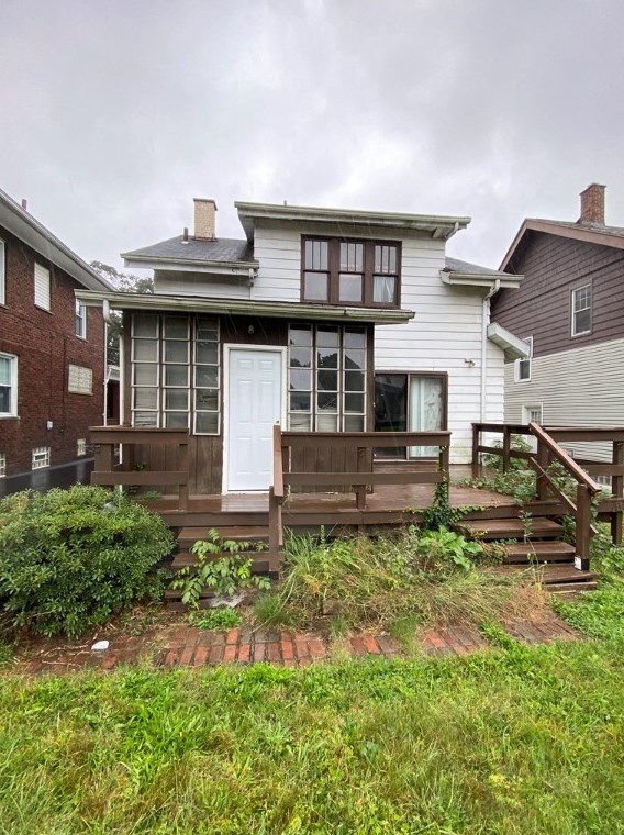 415 Boyles Ave, New Castle, PA 16101