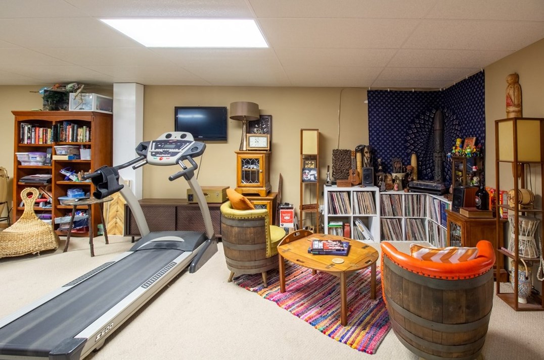 251 Acre Ave, Butler PA 16001-2649 exterior