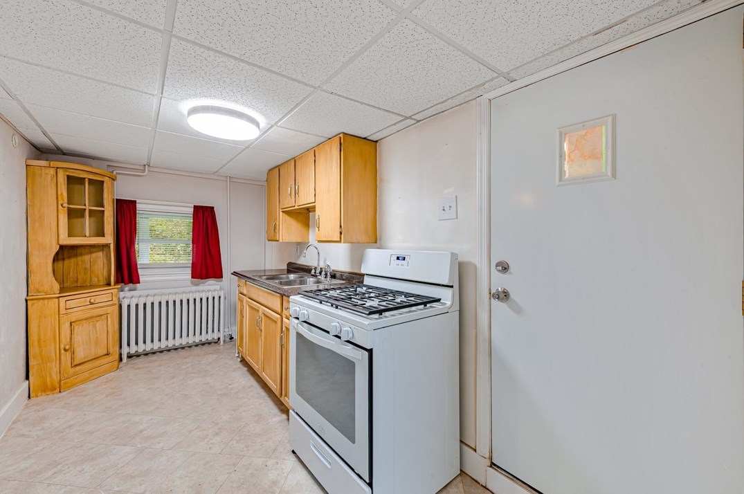 141 Wallace Ave, East Pgh PA  15112-1613 exterior