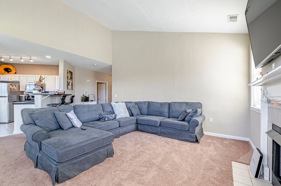 832 Eagle Pointe Dr, Canonsburg PA  15317-7519 exterior