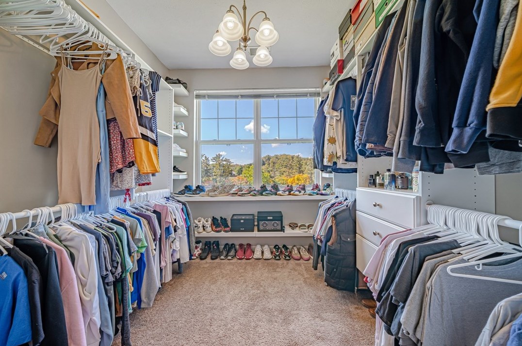 832 Eagle Pointe Dr, Canonsburg PA  15317-7519 exterior