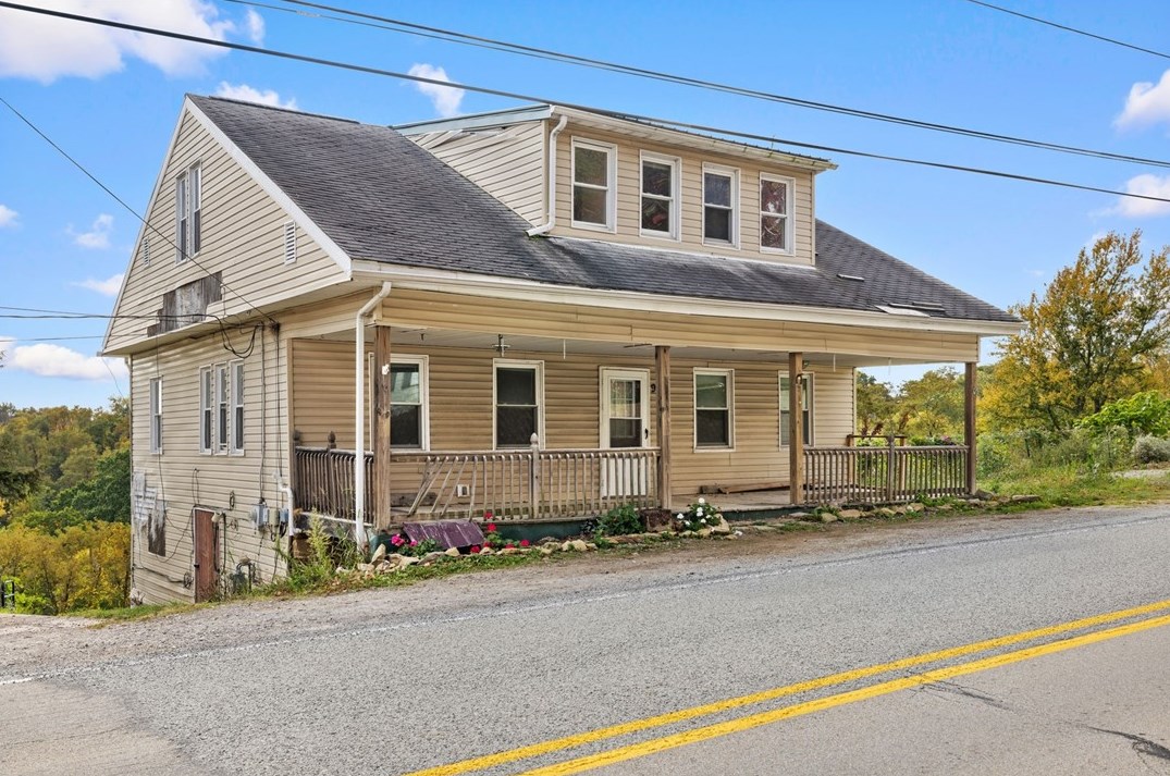 95 E Main St, West Middletown, PA 15379