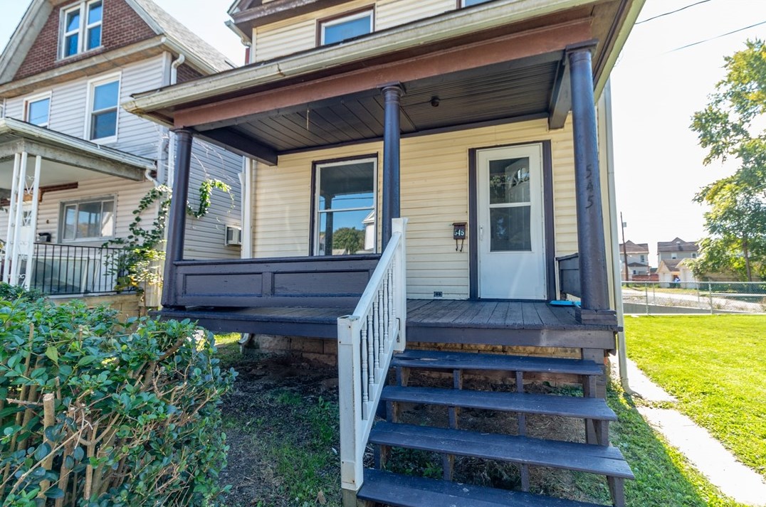 545 Brady St, Butler, PA 16001-5103