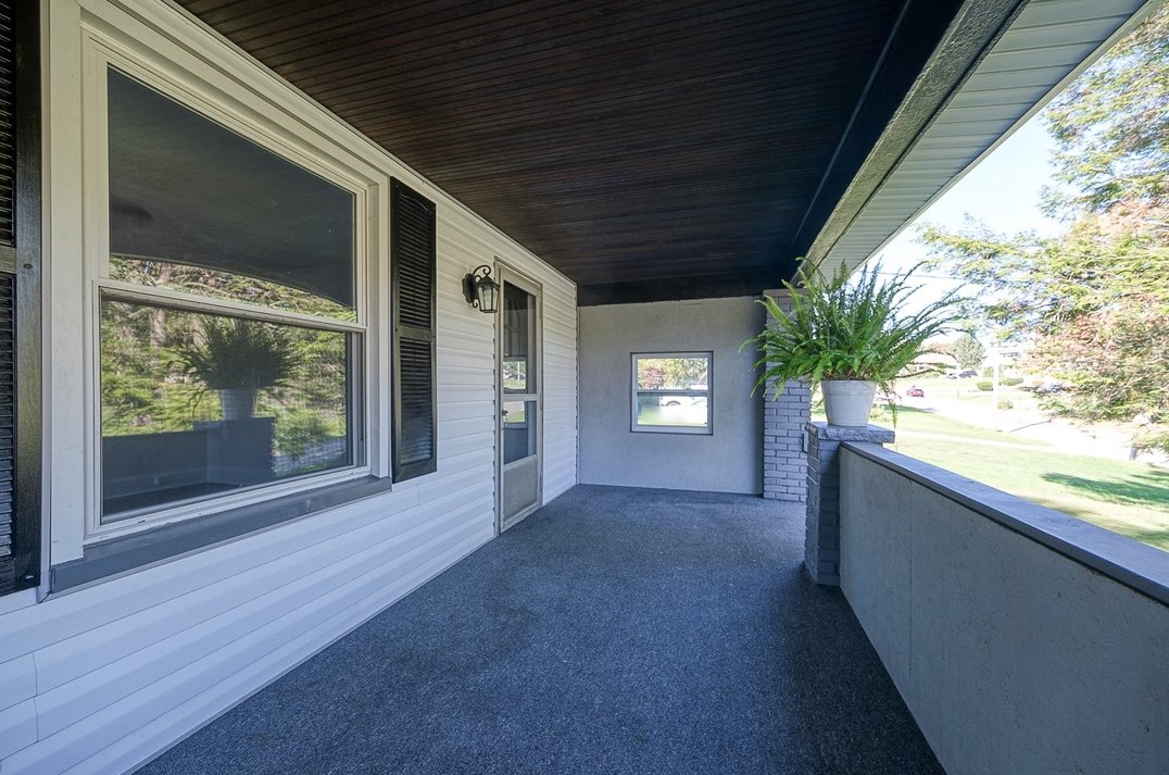 1450 Conway Wallrose Rd, Freedom PA  15042-2410 exterior