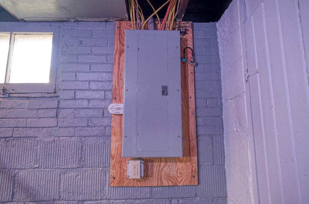 1450 Conway Wallrose Rd, Freedom PA  15042-2410 exterior