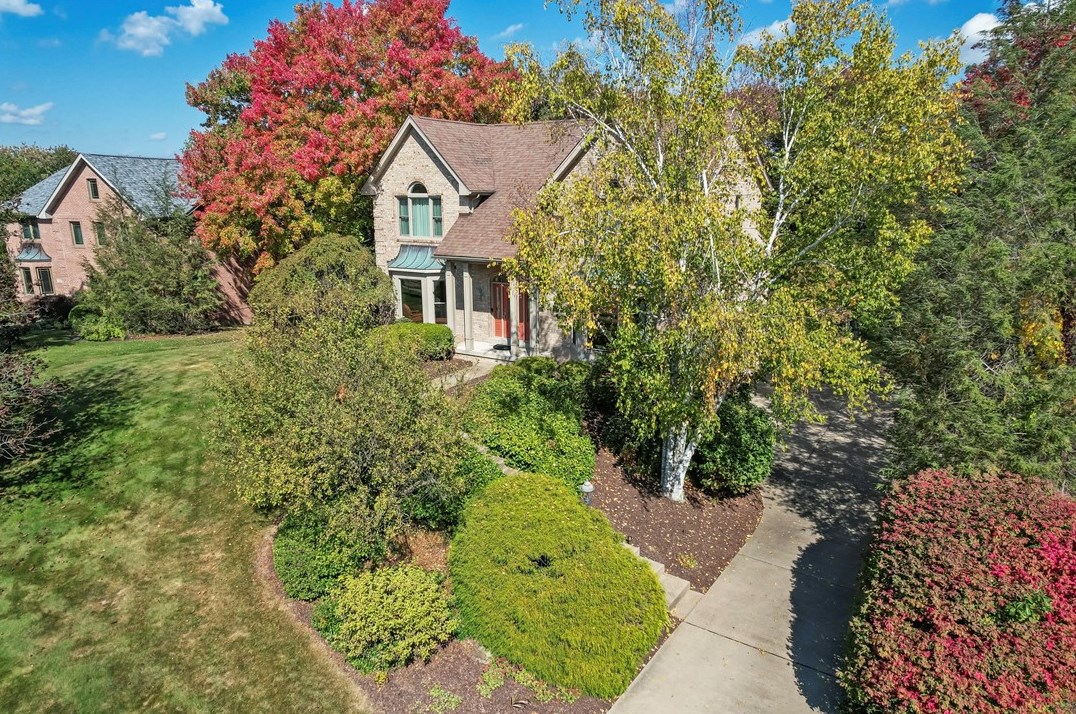 1618 Royal Oak Dr, Sewickley, PA 15143