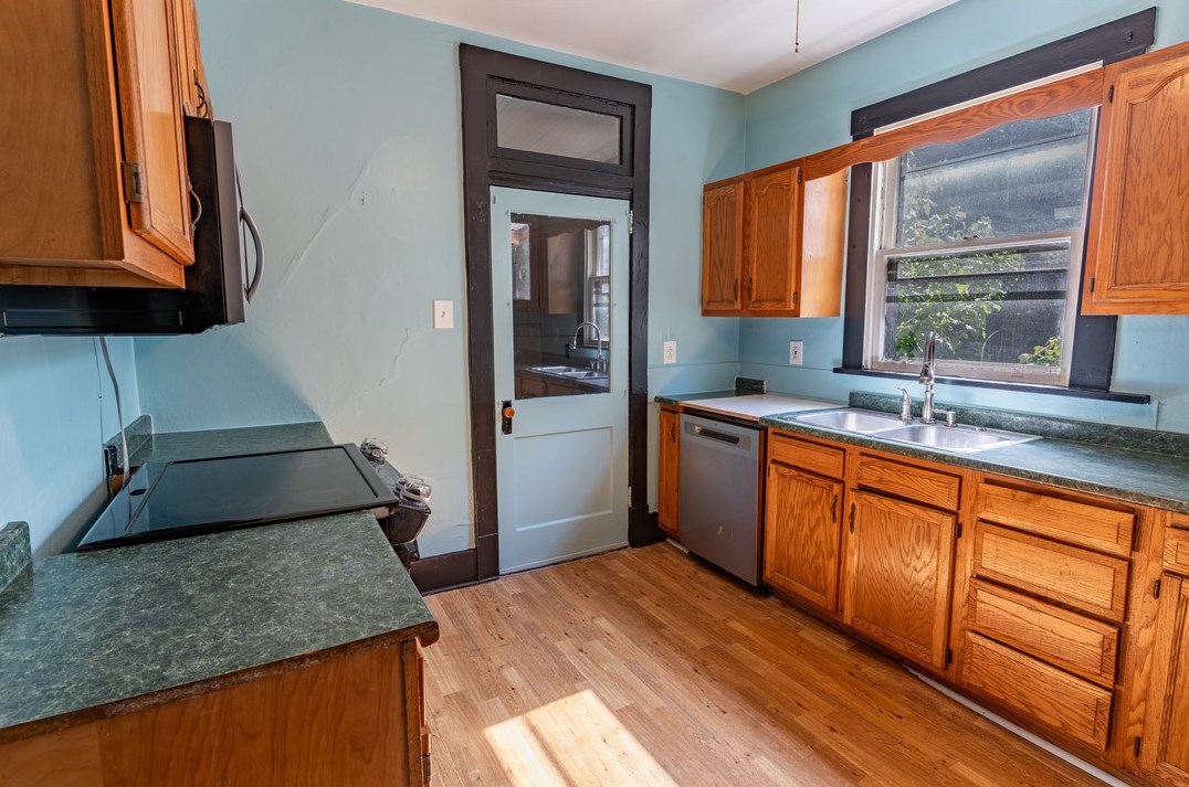 533 Monroe St, Butler PA  16001-4536 exterior
