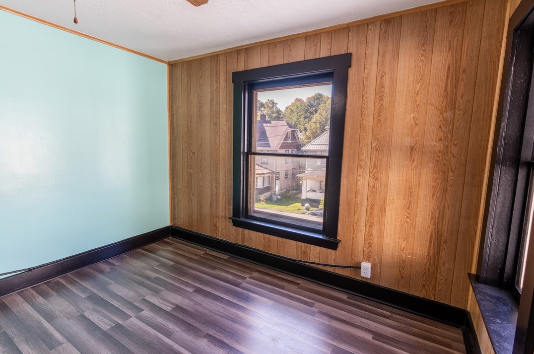 533 Monroe St, Butler PA  16001-4536 exterior