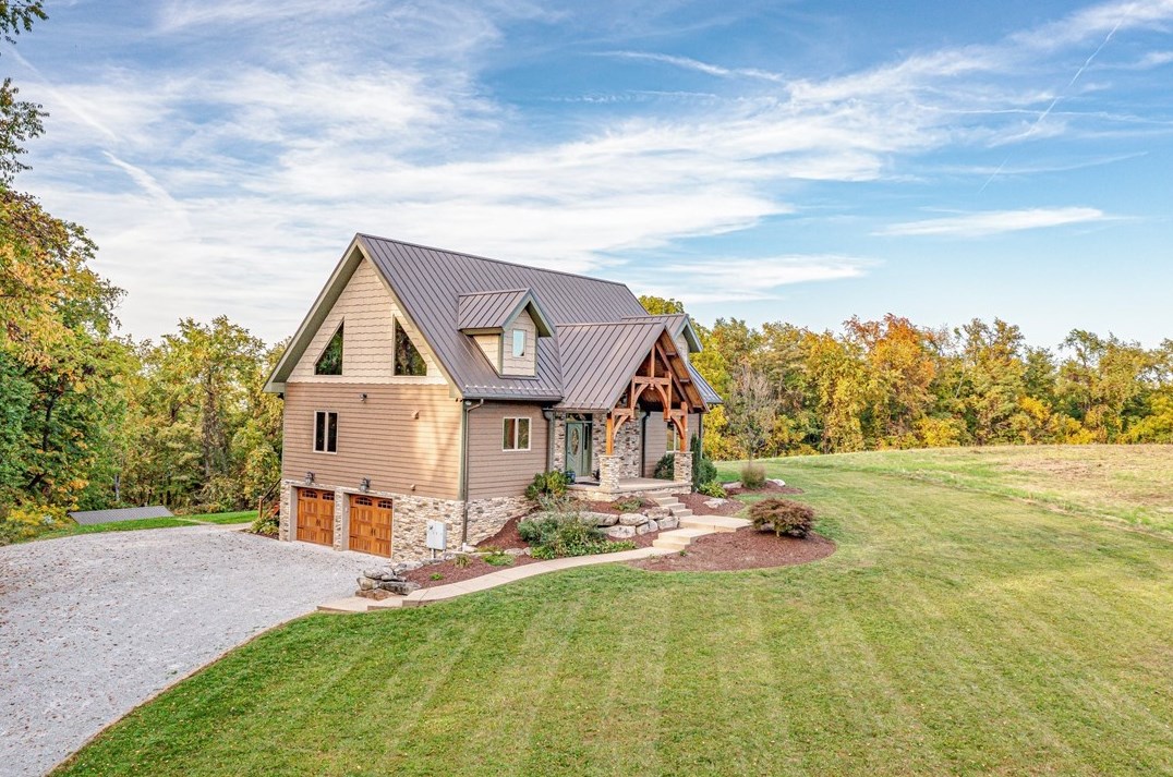 2780 Ipnar Rd, North Huntingdon, PA 15642