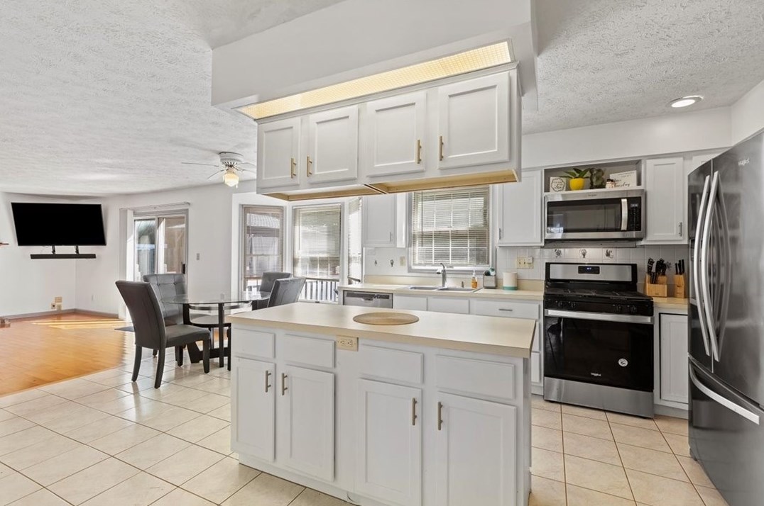 166 Regal Ct, Monroeville PA  15146-4736 exterior
