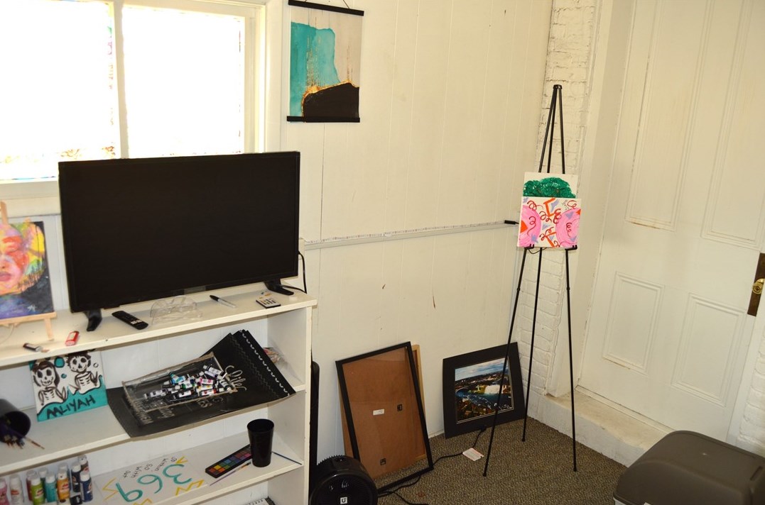 135 College St, Washington PA  15301-6713 exterior