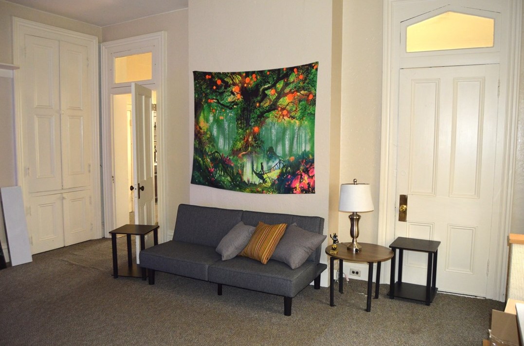 135 College St, Washington PA  15301-6713 exterior