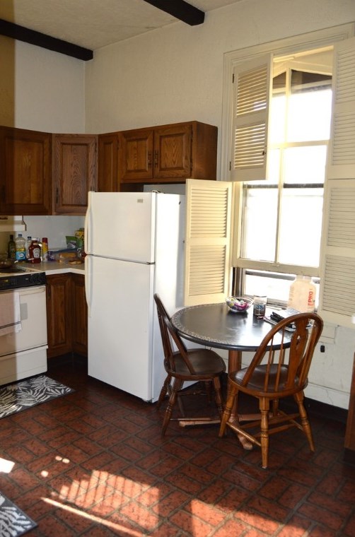 135 College St, Washington PA  15301-6713 exterior