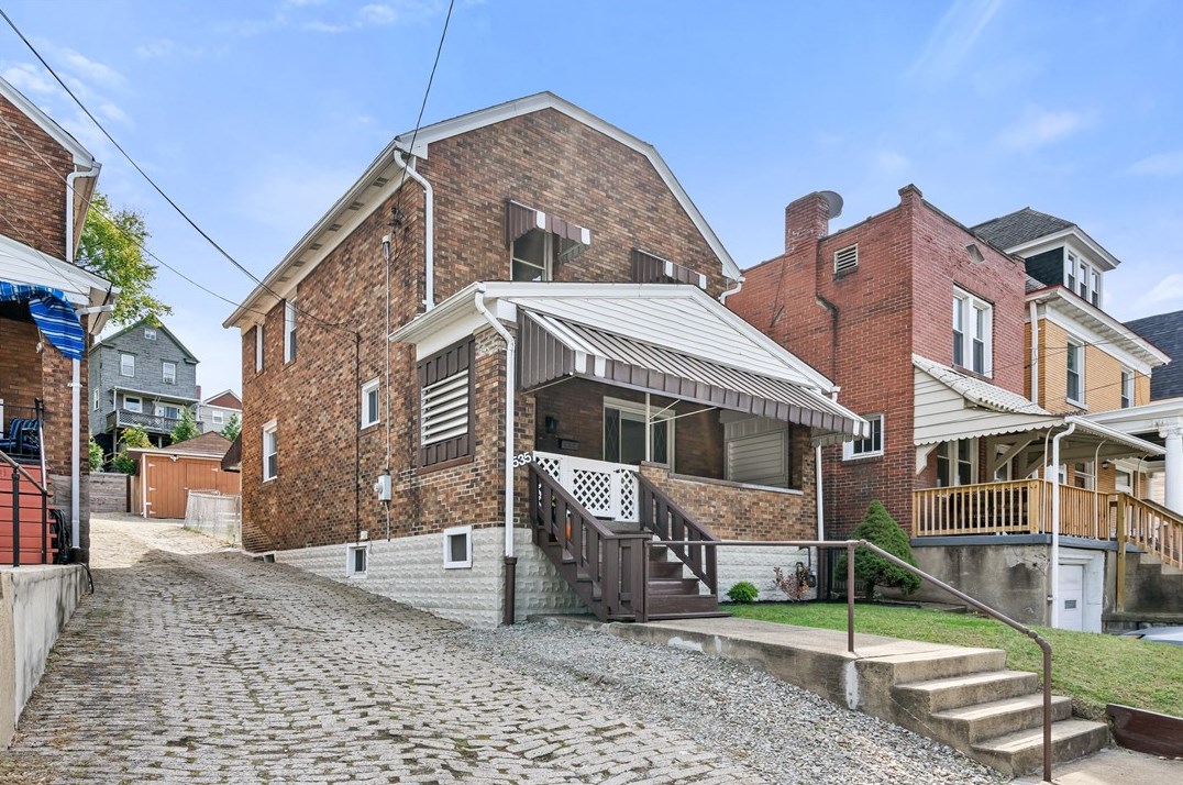 535 Southern Ave, Penn Hills, PA 15211