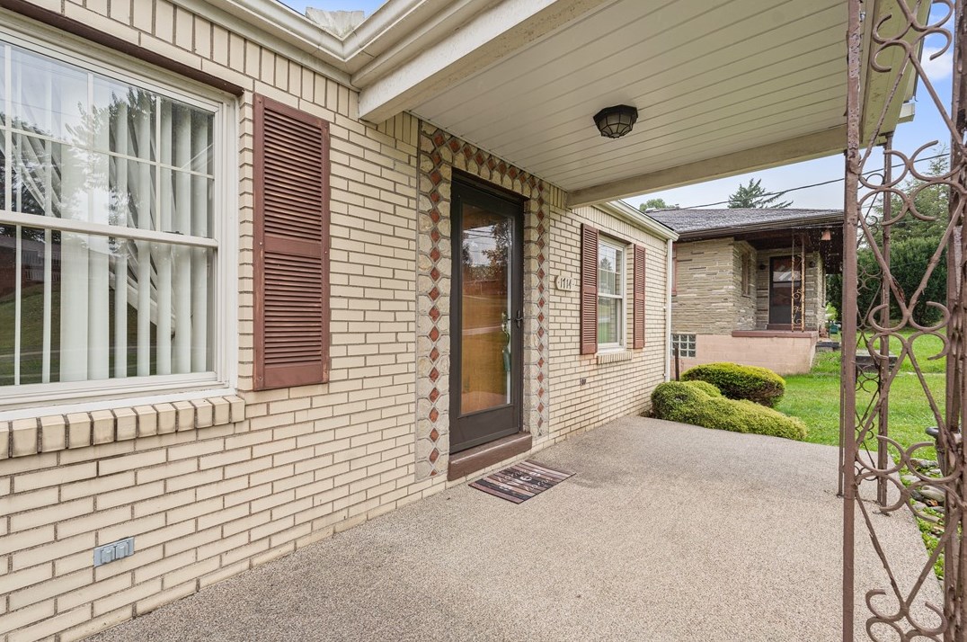 1714 Rte 481, North Charleroi, PA 15022