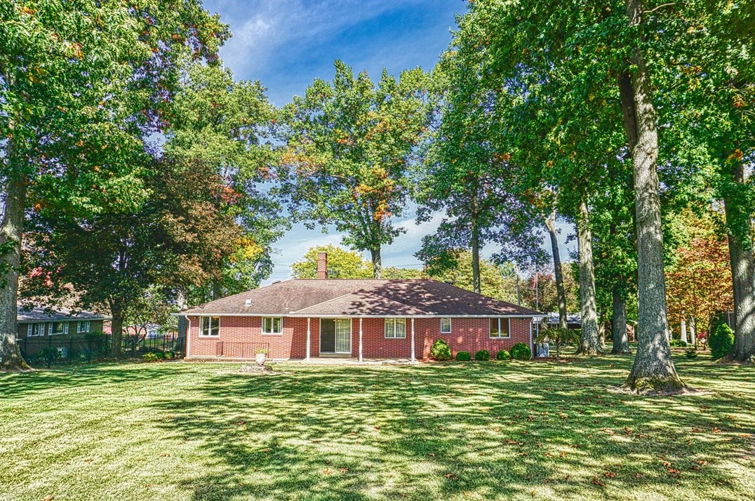 125 Carol Dr, Saxonburg, PA 16056-9518