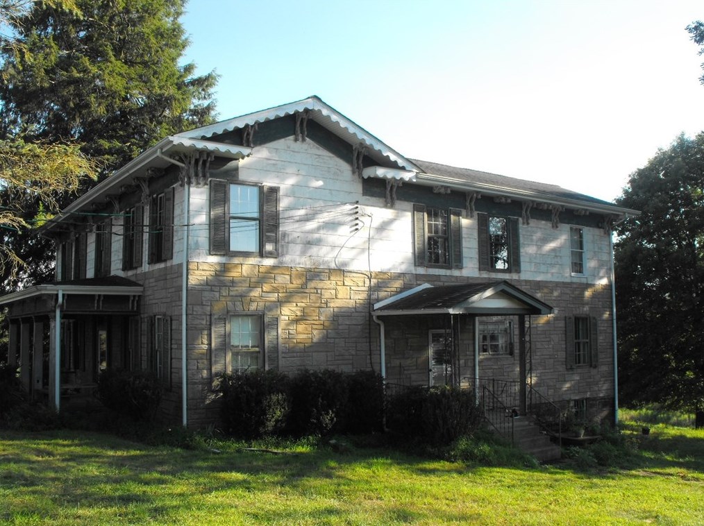 209 Lauffer Mine Rd, Export PA  15632-2020 exterior