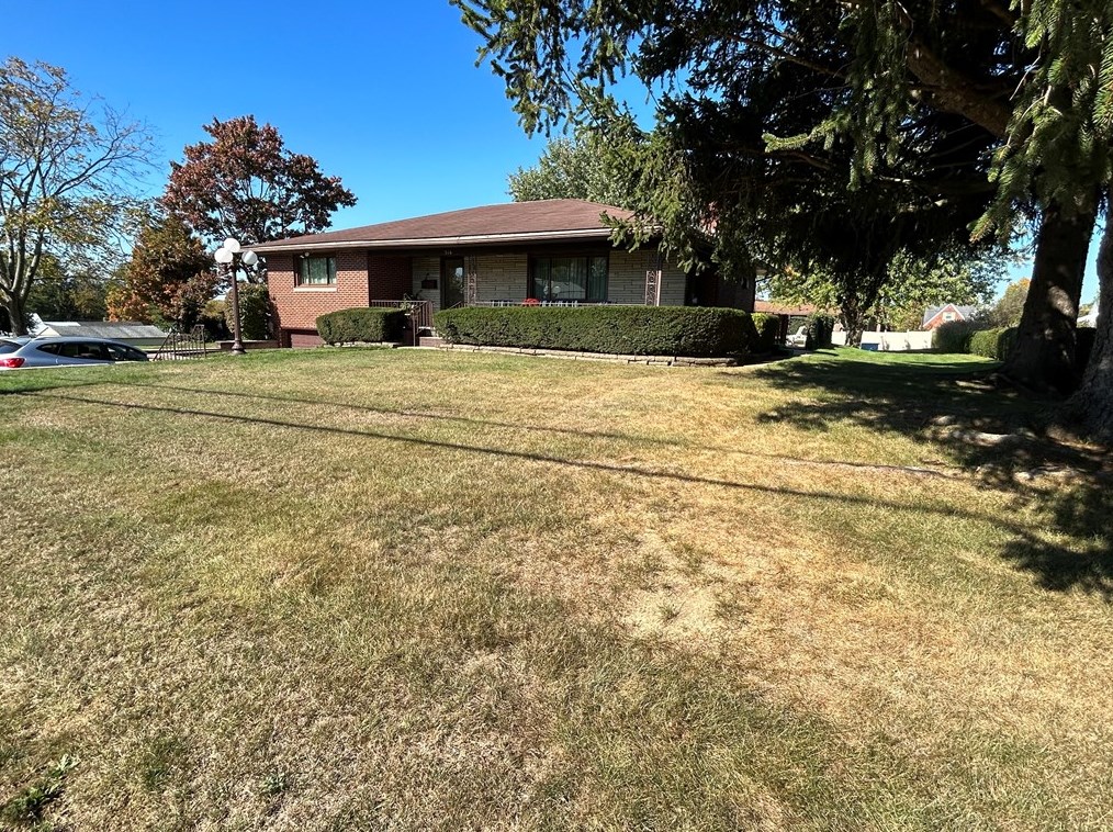 316 Arizona Dr, New Kensington, PA 15068