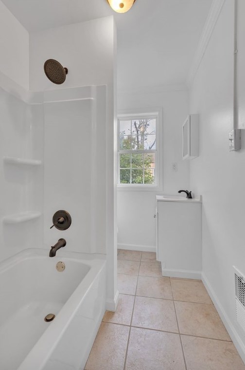 1321 4th Ave, Beaver Falls PA  15010-4247 exterior