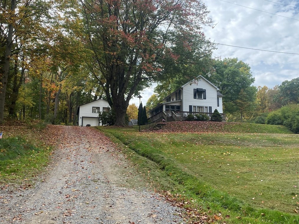 1042 Fredonia Rd, Stoneboro, PA 16153