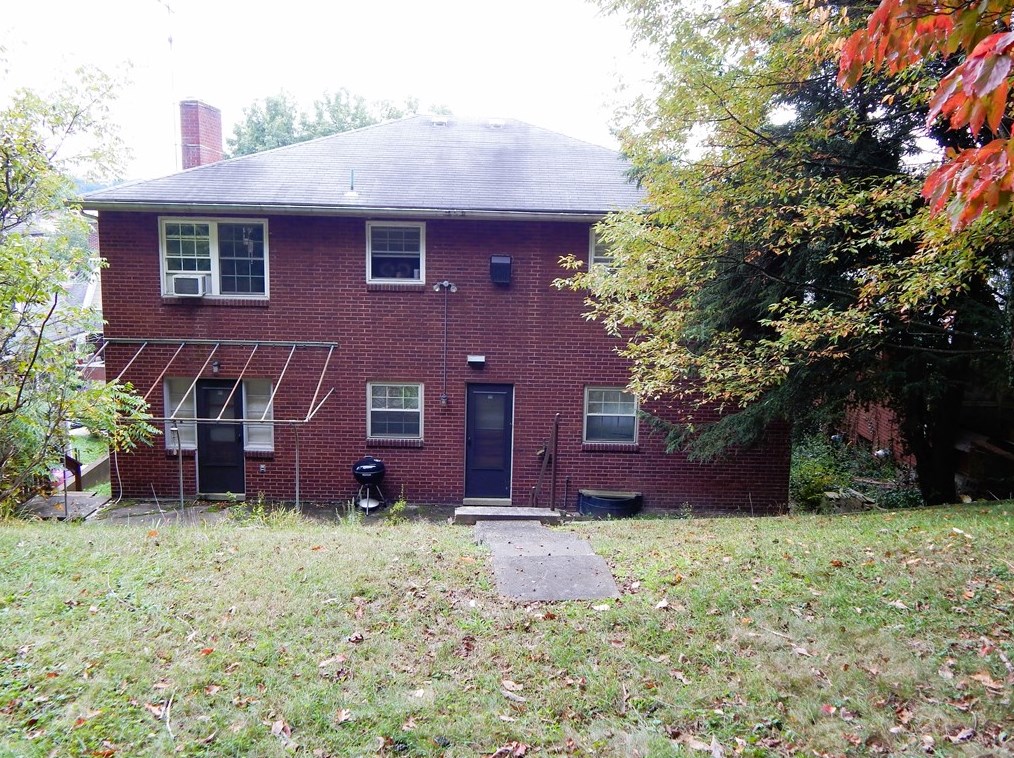 226 Fulton St, Butler PA  16001-4435 exterior