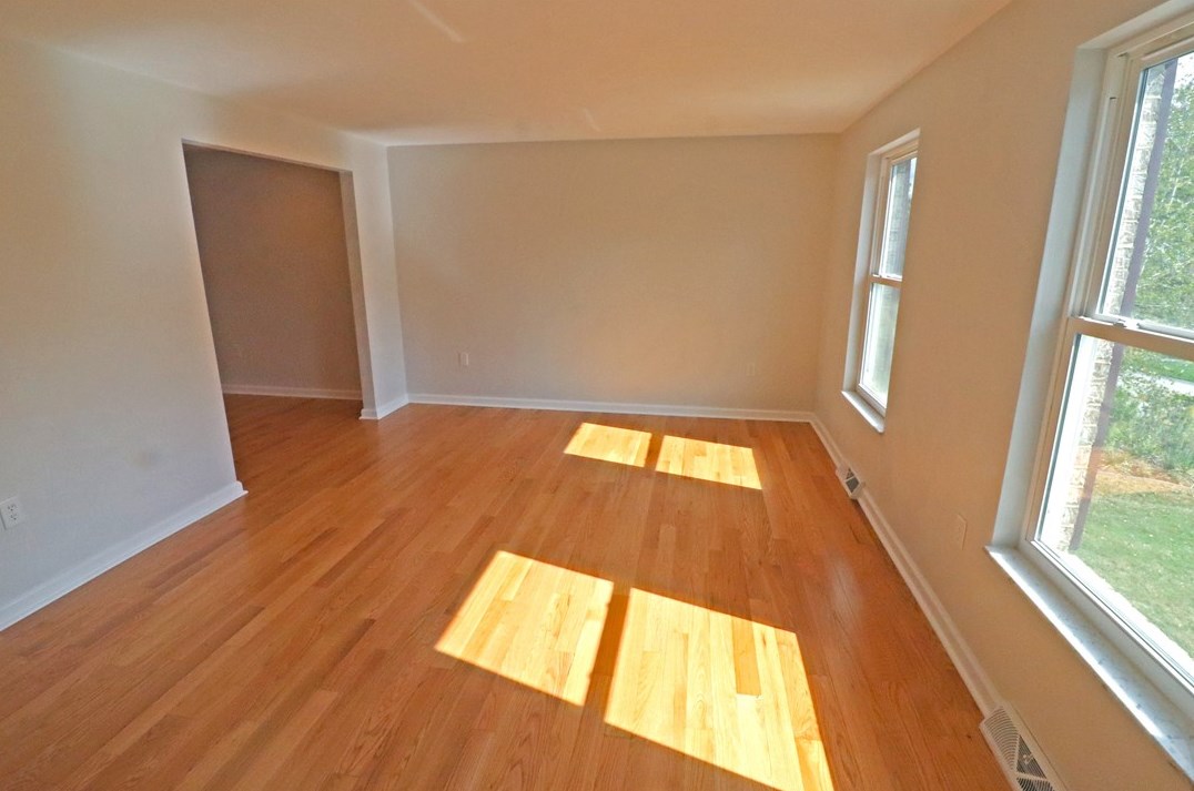 131 Brandywine Dr, North Huntingdon, PA 15642