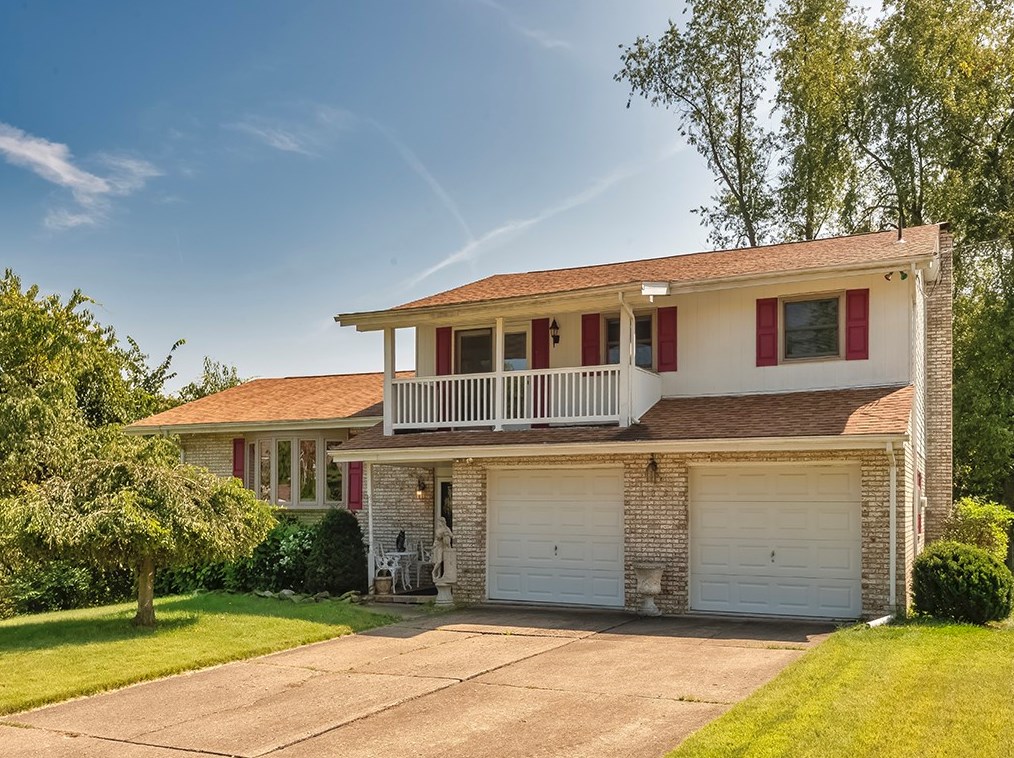 126 Woodland Dr, New Kensington, PA 15068