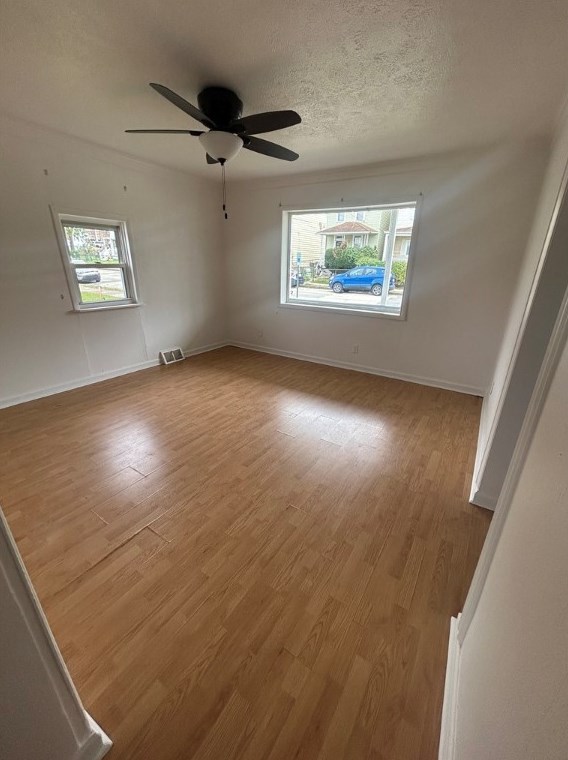 165 Mcadam Ave, Washington, PA 15301