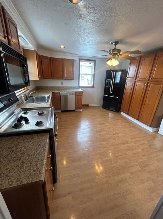 165 Mcadam Ave, Washington PA  15301-1947 exterior