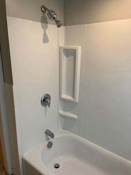 100 Lee St, Collier Township PA  15106-3114 exterior