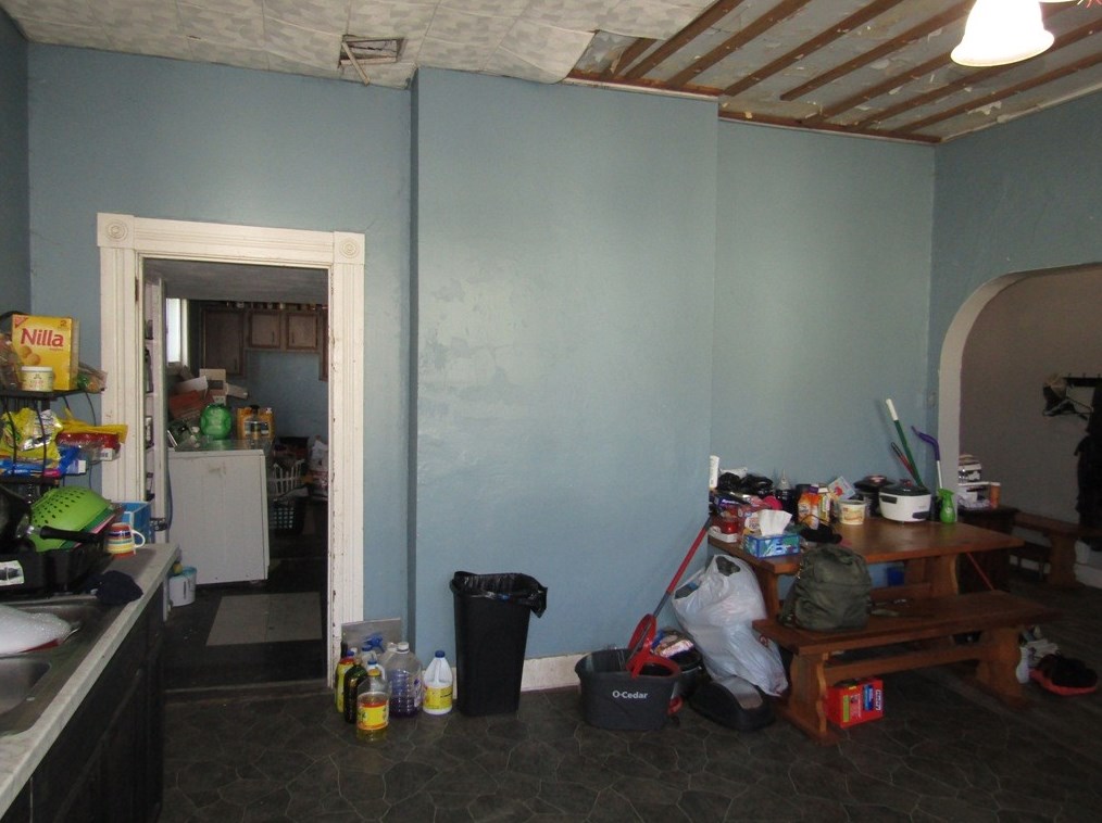 280 Locust Ave, Washington PA 15301-9732 exterior