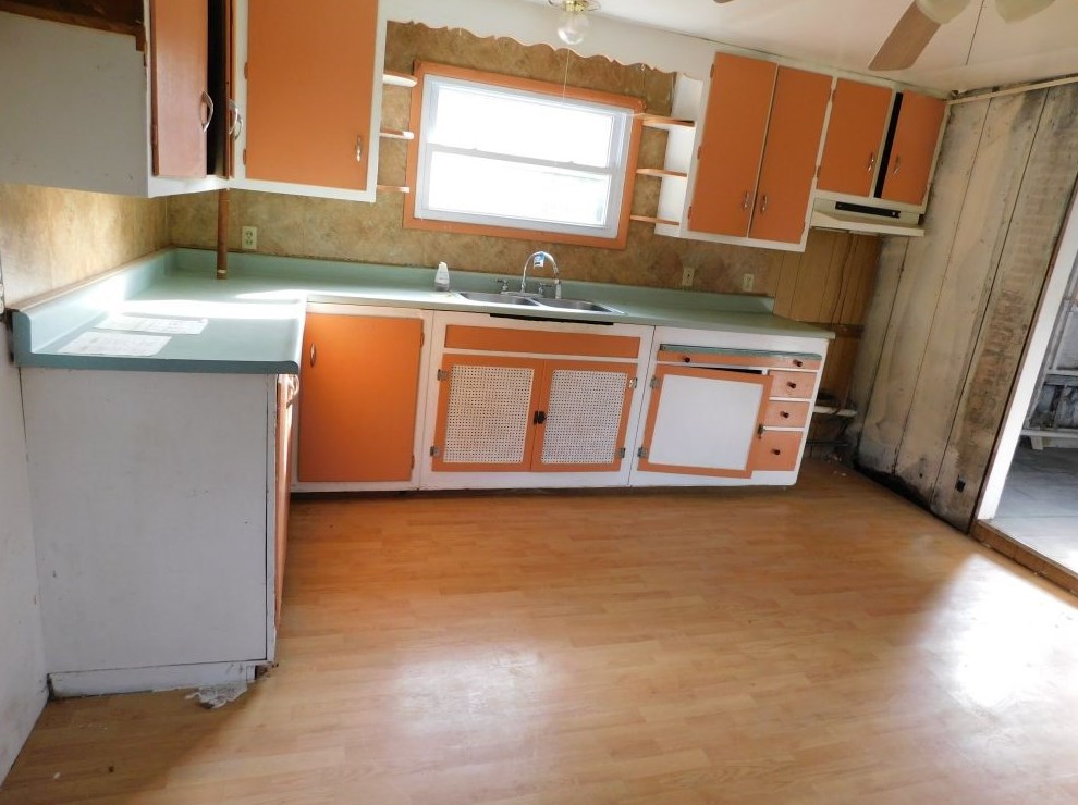 2286 Mercer West Middlesex Rd, Hermitage, PA 16159