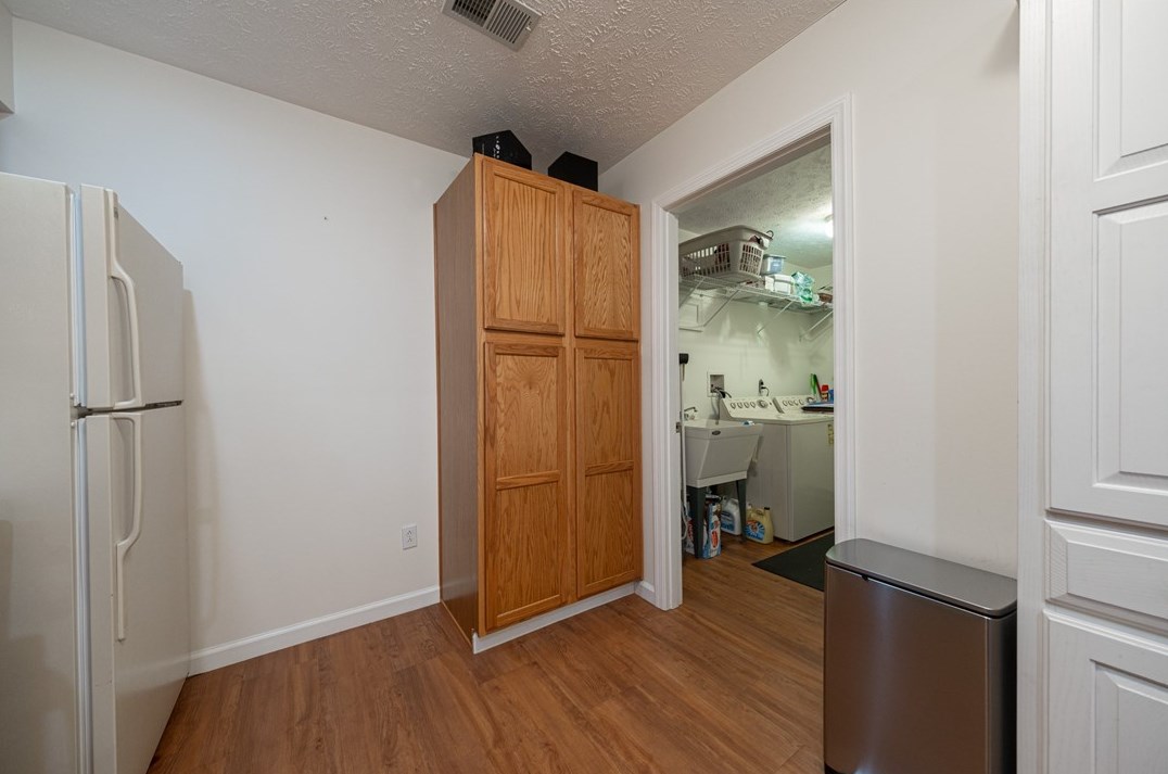 141 Carriage Dr, Freedom PA 15042-2856 exterior