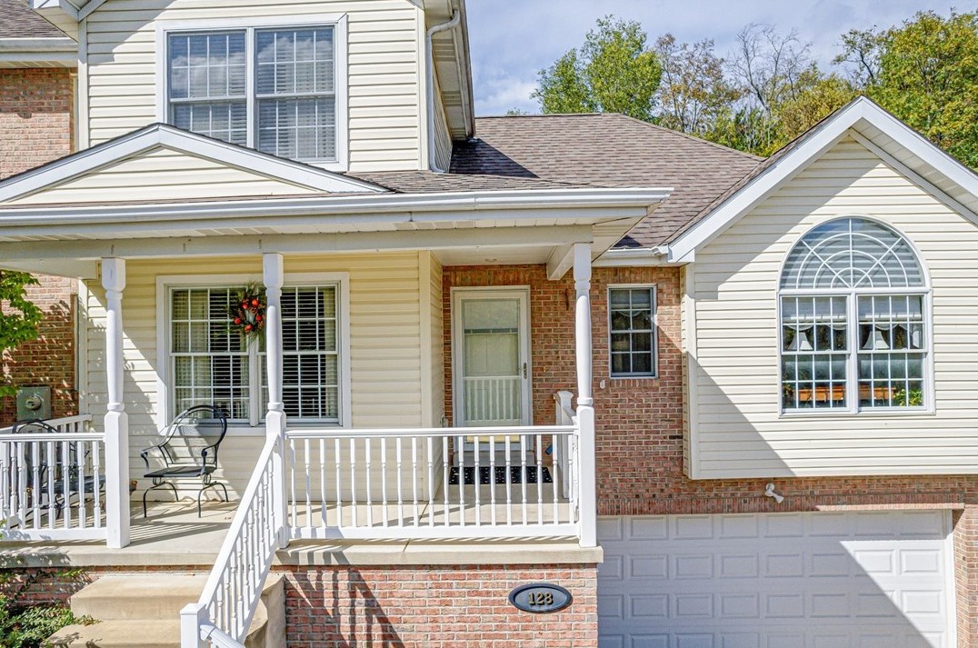 128 Rifgon Dr North, Canonsburg, PA 15317