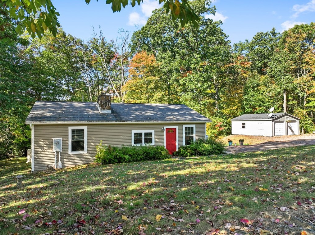 341 Taylor Rd, Listonburg, PA 15424
