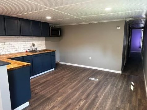 293 Festival Rd, Washington, PA 15301-6020