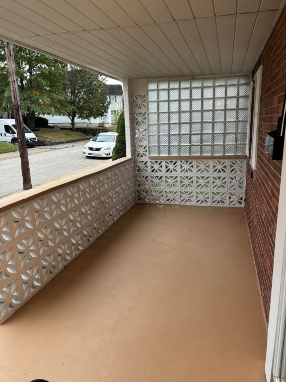 616 Orchard St, Collier Township, PA 15106-3436