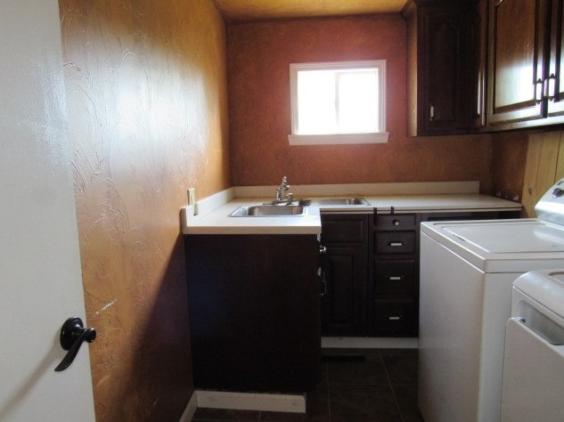 1236 Overlook Dr, Washington PA  15301-5836 exterior