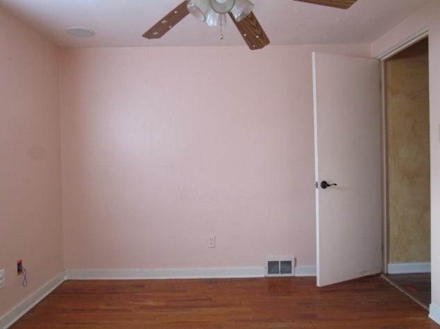 1236 Overlook Dr, Washington PA  15301-5836 exterior