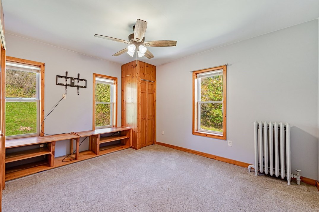5322 Somerset Pike, Hollsopple PA  15935-7803 exterior