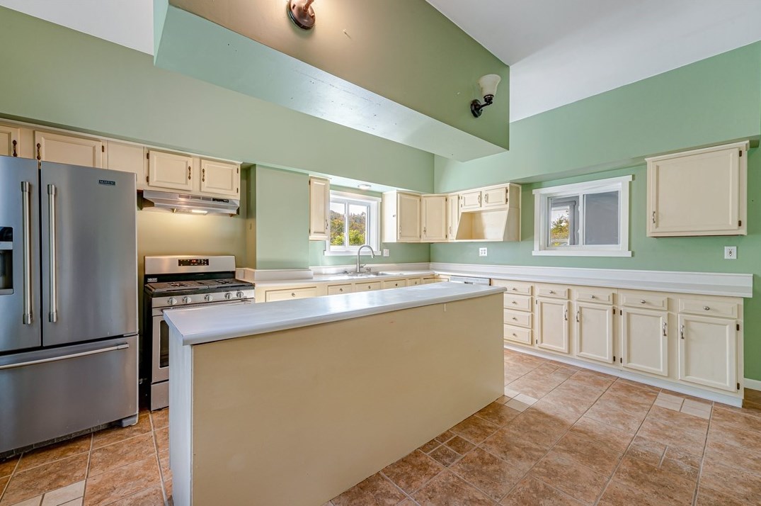 5322 Somerset Pike, Hollsopple PA  15935-7803 exterior